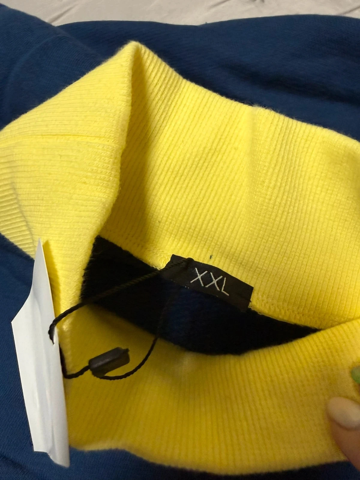 Sudadera / Jersey "Good Vibes" (Azul e Amarelo) UNISEX – photo 5